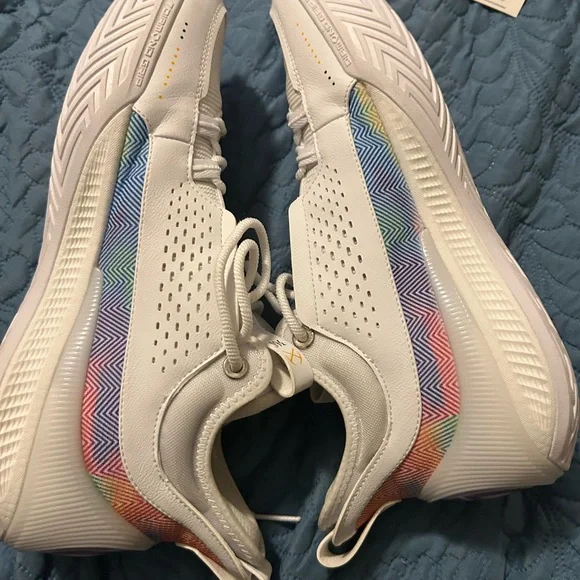 361 AG Zen 7 Denver Aaron Gordon
No lowball - Picture 3 of 6